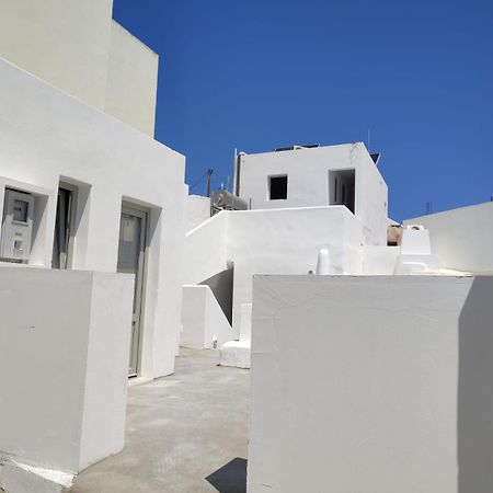 Fira Comfort Rooms Exterior foto