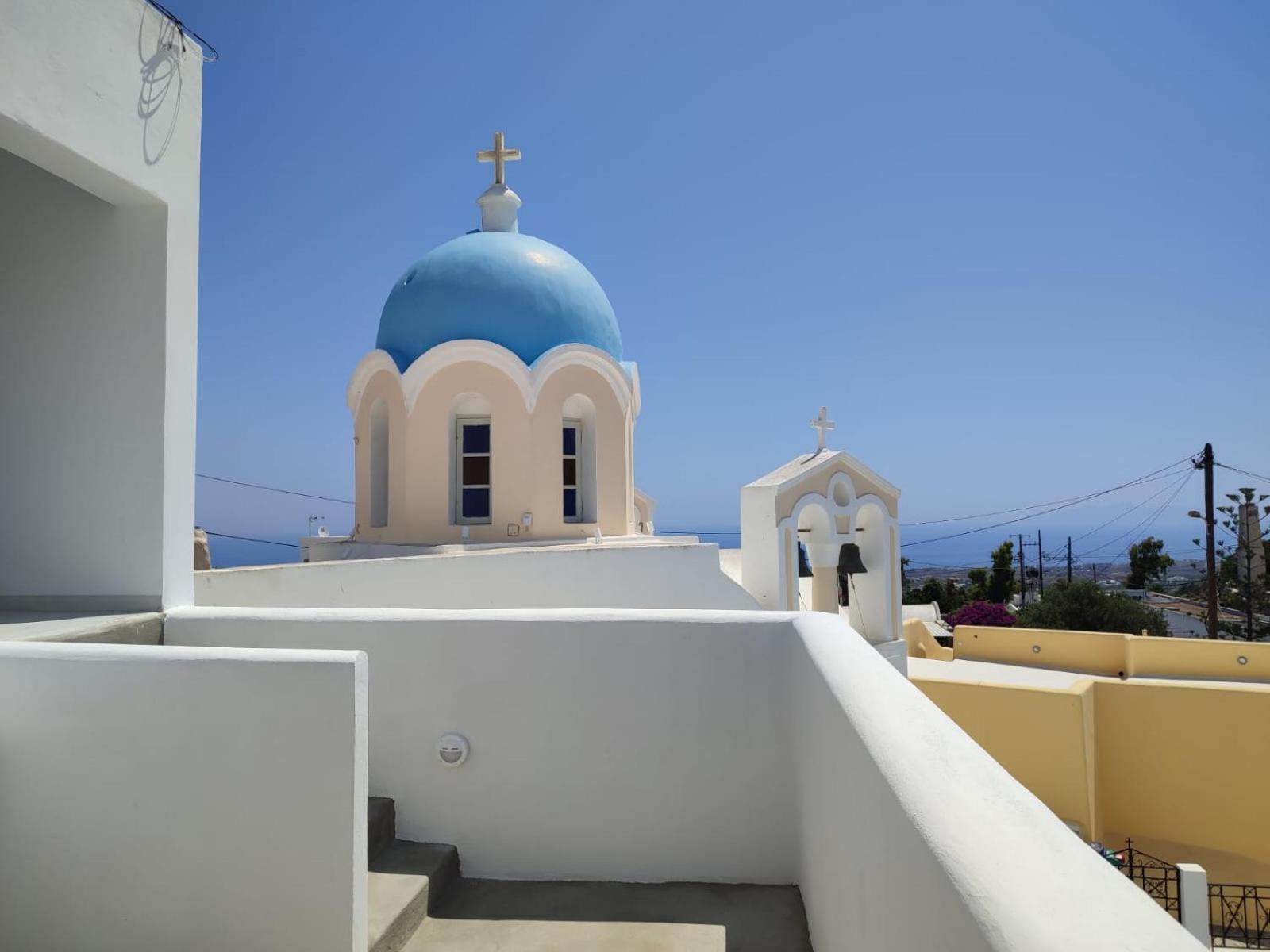 Fira Comfort Rooms Exterior foto